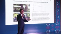 Irman menyebut pembatasan jumlah wisatawan itu diyakini dapat menekan hilangnya nilai jasa ekosistem dan nilai manfaat sosial ekonomi. Di antaranya meliputi, tempat tinggal dan ruang hidup, estetika, rekreasi dan ecotourism, biodiversitas, sumber daya genetik, pengaturan iklim, produksi primer, dan air bersih.