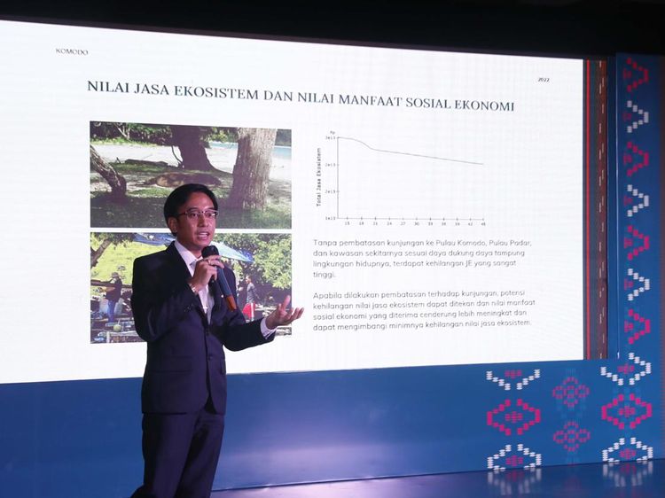 Kunjungan Wisatawan ke TN Komodo akan Dibatasi