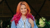 Marshanda, aktris cantik yang akrab disapa Chacha ini dikabarkan hilang di Los Angeles, Amerika Serikat. Kabar ini disampaikan pertama kali oleh sang sahabat, Sheila Salsabila di Instagram, seperti dikutip dari detikHot (27/6). Foto: Instagram @marshanda99