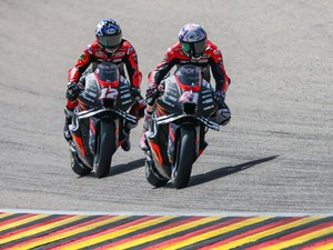 Misi Maverick Vinales Bantu Aleix Espargaro Rebut Gelar Juara MotoGP 2022