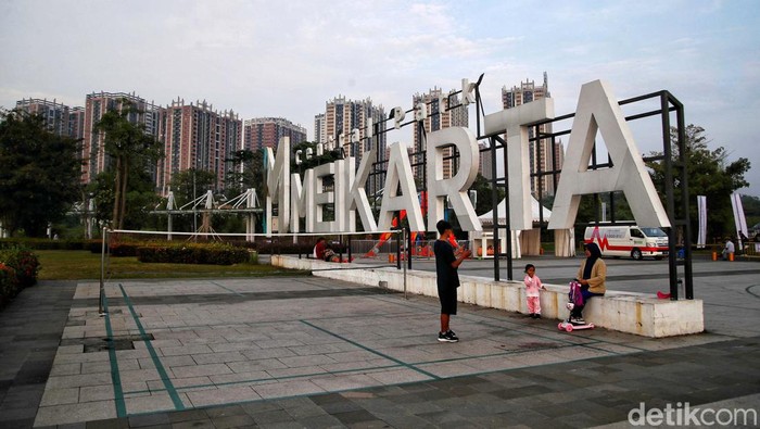 Meikarta Central Park, Tempat Wisatanya Warga Cikarang Meikarta Central Park menjadi wisata alternatif bagi warga Cikarang. Begini potretnya.
