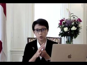 Dicecar DPR, Menlu Ungkap 2 Hal yang Dibahas Jokowi dengan Zelensky-Putin