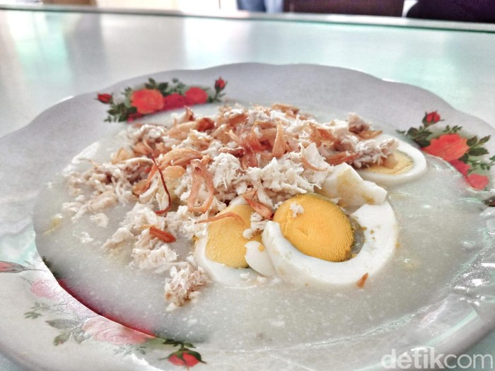 Mi Koclok Panjunan, kuliner khas Cirebon.