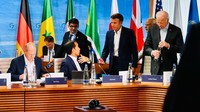Dalam KTT G7 kali ini, Presiden Jokowi akan mendorong negara-negara G7 untuk bersama-sama mengupayakan perdamaian di Ukraina dan juga secepat-cepatnya mencari solusi dalam menghadapi krisis pangan dan krisis energi yang sedang melanda dunia.