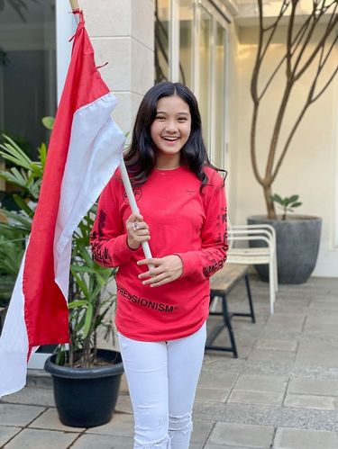 Naisa Alifia Yuriza.