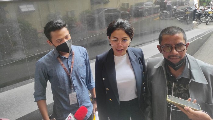 Nikita Mirzani di Polri (Azhar-detikcom)