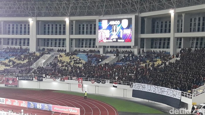 Persis Solo vs Persita 0-1 di babak pertama pertandingan Piala Presiden 2022, Senin (27/6/2022).
