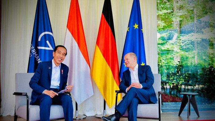 Presiden Joko Widodo (Jokowi) bertemu dengan Kanselir Jerman Olaf Scholz