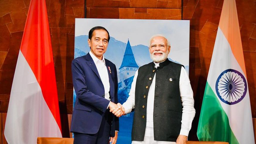 Jokowi Bertemu PM India di Sela-sela KTT G7, Ini yang Dibahas