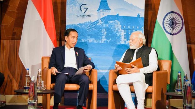 Presiden Joko Widodo (Jokowi) bertemu dengan Perdana Menteri (PM) India Narendra Modi, di sela-sela KTT G7, di Jerman.