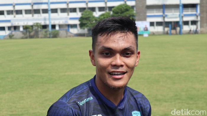 Rachmat Irianto usai berlatih bersama Persib