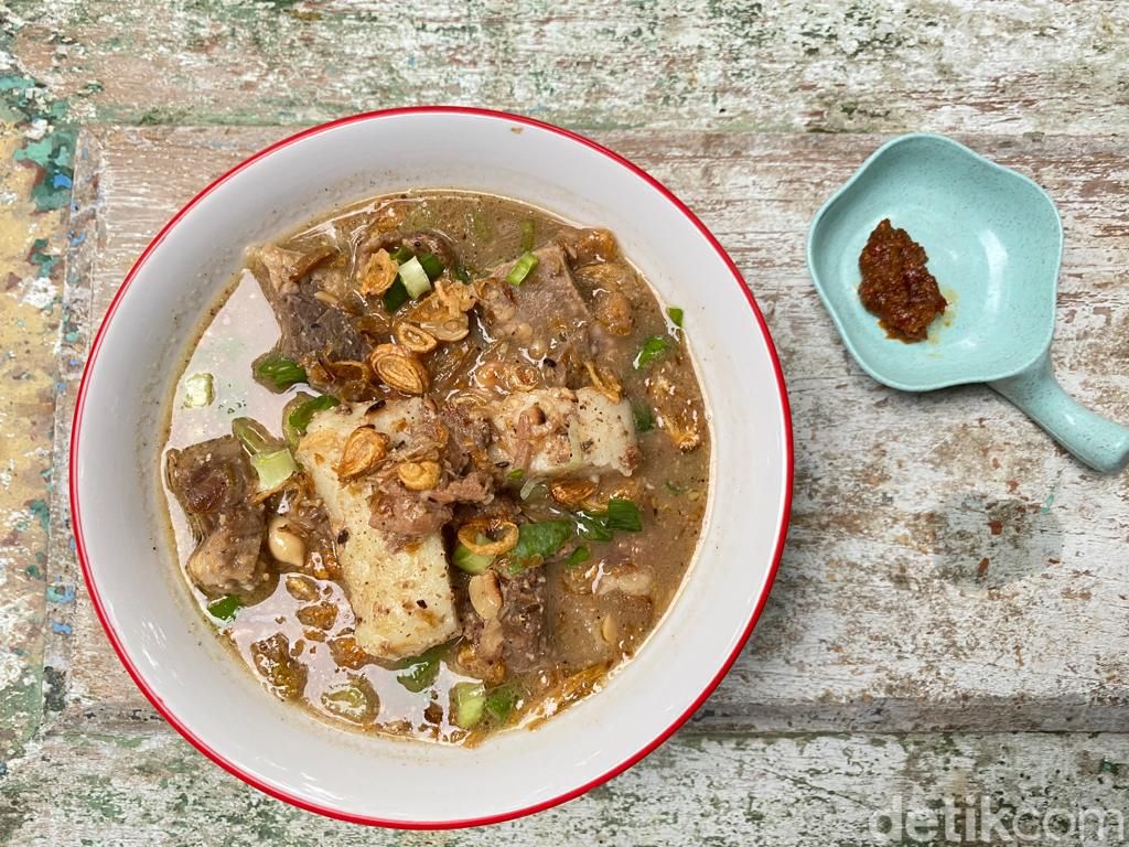 Rumah Tjempaka: Menyeruput Kopi Bali Ulian di Rumah Limasan 300 Tahun