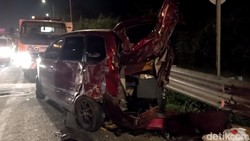 4 Orang Luka Berat dalam Kecelakaan Beruntun di Tol Cipularang