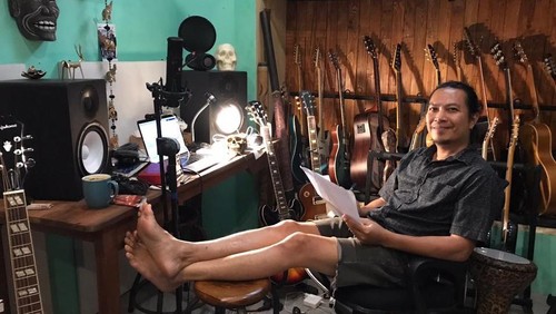 Vokalis Navicula, Gede Robi Suprianto atau kerap dipanggil Robi Navicula.