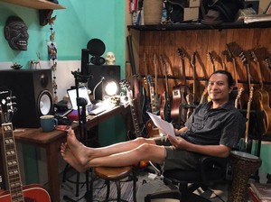 Andai Aku Jadi Gubernur Bali: Lagu Kritik Sosial Robi Navicula