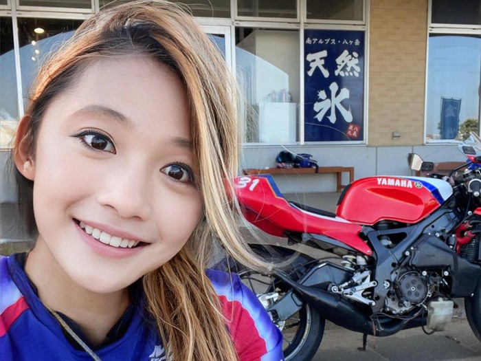 Bikers cantik ternyata pria Bikers cantik ternyata pria