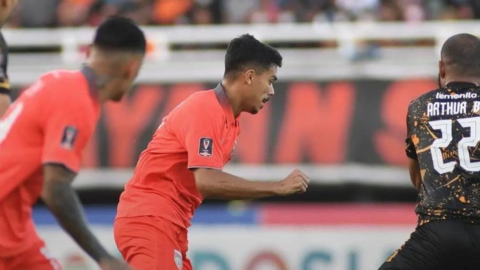 Borneo FC Vs Rans Nusantara FC.