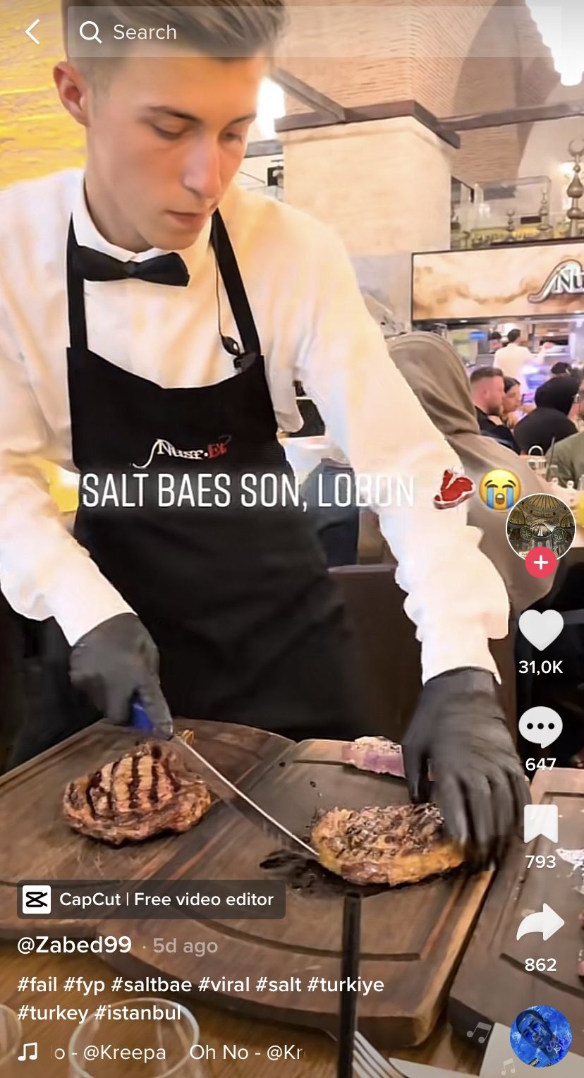 Chef di restoran Salt Bae jatuhkan steak mahal ke lantai