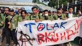 Mahasiswa Demo Tolak RKUHP di DPR, Lalin Jalan Gatot Subroto Macet