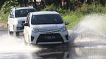 Genangan di Ruas Jalan Menuju Stadion GBLA