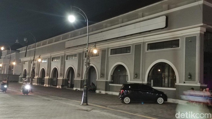 Holywings di Kota Semarang tutup, Selasa (28/6/2022).