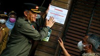 Wakil Gubernur DKI Jakarta Ahmad Riza Patria mengungkap bahwa pihaknya mengecek izin usaha Holywings setelah heboh promo miras Muhammad dan Maria.