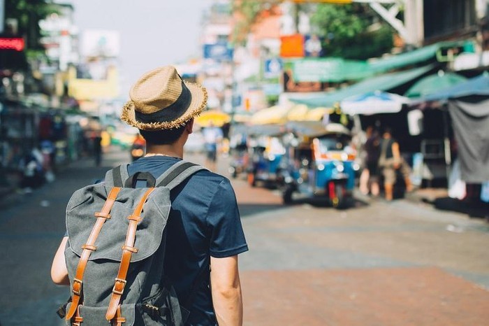 Ilustrasi Traveler atau Pelancong