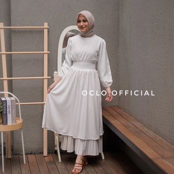 Inspirasi midi dress dari Oclo.official.