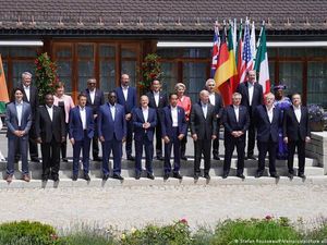 Jokowi Ajak G7 Berinvestasi di Sektor Energi Bersih di Indonesia