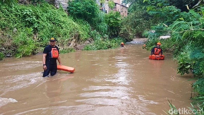 Kakek hanyut banyuwangi