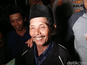 Cerita Sedih Kakek Muhadi Mengapa Ia Tak Bisa Pulang Selama 30 Tahun