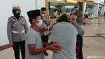 Air Mata Pelepas Kangen untuk Kakek Muhadi yang 30 Tahun Pisah