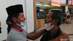 Air Mata Pelepas Kangen untuk Kakek Muhadi yang 30 Tahun Pisah