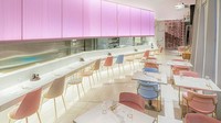 SM Entertainment diketahui memiliki kafe cantik dan terkenal. Namanya SUM Cafe yang konsepnya cantik dengan warna-warna pastel. Foto: site news