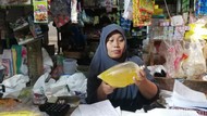 Cegah Pasokan Seret, Pemerintah Siapkan 300 Ribu Ton Minyak Goreng Curah