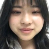 Pratama yang tinggal di Rokan Hilir, Pekanbaru, Riau itu mengungkapkan percakapan keduanya cukup singkat. Hingga satu bulan kemudian, Yuri mengirim pesan melalui dirrect message (DM) Instagram untuk bertanya kontak Pratama. Dia tiba-tiba nanya contact saya. Aku pengen ngobrol lagi, boleh minta contact Line kamu gak? kata Yuri. Saya nggak punya, kalau kamu mau download aja WhatsApp, saya bilang ke dia. Dari tukaran WhatsApp kita mulai dekat, tuturnya. Foto: Dok. pribadi Pratama.