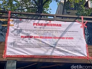 Ini Isi Tulisan Segel Penutupan Outlet Holywings di Jakarta