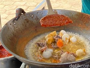 Cabai di Bandung Tembus Rp 100 RIbu, Harga Seblak Tetap Stabil