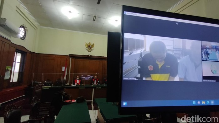 Sidang pembacaan tuntutan kasus pengedar narkoba di PN Surabaya