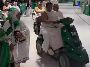 Sai dengan Kursi Roda dan Skuter Matik, Bagaimana Caranya?