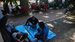 Sri Lanka Bangkrut, Warga Antre Beli BBM Pakai Ini