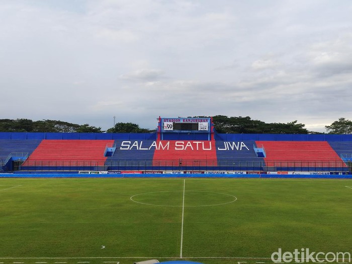 Arema FC lolos ke babak perempat final Piala Presiden 2022. Di babak tersebut, skuad Singo Edan akan main pukul 15.30 WIB.