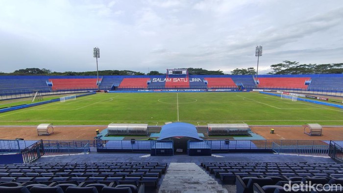 Arema FC lolos ke babak perempat final Piala Presiden 2022. Di babak tersebut, skuad Singo Edan akan main pukul 15.30 WIB.