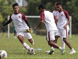 Pelatih PSM Bernardo Ungkap Kondisi Terkini Yance-Ananda Usai Cedera