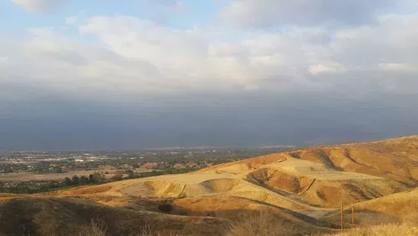 Orang-orang di Loma Linda, California hidup sekitar satu dekade lebih lama dari rata-rata kehidupan manusia. Bisa jadi hal itu disebabkan karena diet vegetarian yang ketat, olahraga, dan suka membantu sesama.(Getty Images)