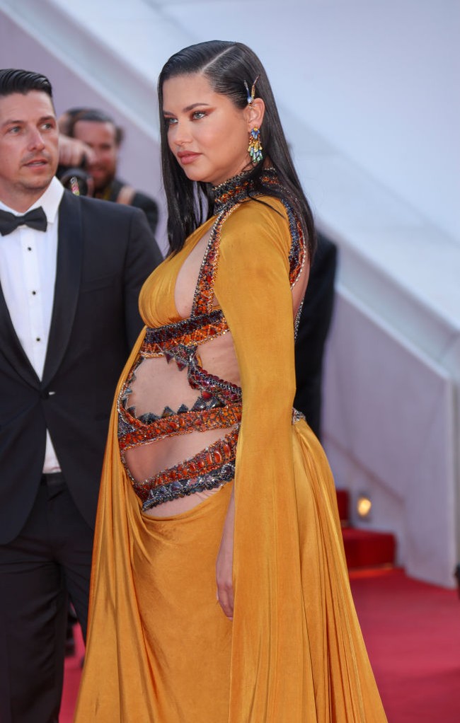Adriana Limfat, komentar netizen yang sengaja memplesetkan namanya. this cant be her  no way  tulis lainnya. Foto: Pascal Le Segretain/Getty Image