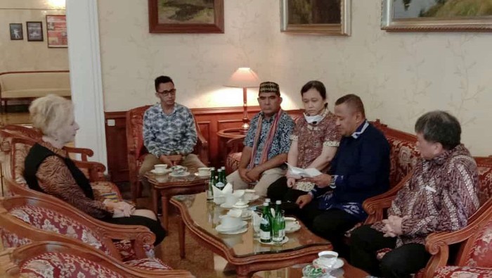 Dialog Perdamaian dan Kerjasama Program Dubes Rusia Perkumpulan Alumni Margasiswa Republik Indonesia (PATRIA) menggelar pertemuan dengan Duta Besar Rusia untuk Indonesia untuk membahas apa?