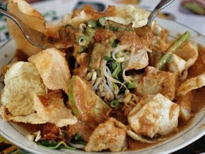 Wajib Cicip! 5 Gado-gado Legendaris Ini Populer Lezatnya Sejak 75 Tahun Lalu