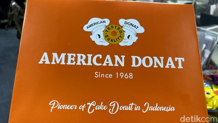 American Donat yang dijual di PRJ viral di kalangan masyarakat. Pasalnya donat ini hanya dijual di PRJ dan sudah ada sejak 54 tahun yang lalu. Penasaran?