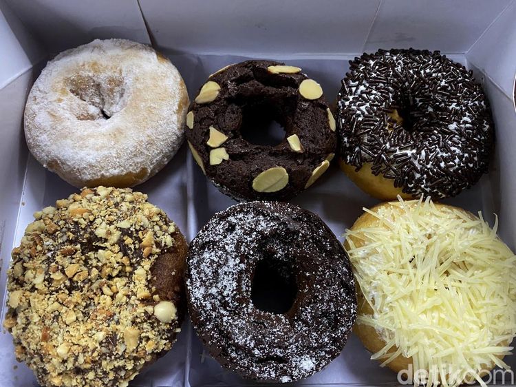 Ini Lho Donat Viral yang Cuma Dijual Setahun Sekali di PRJ